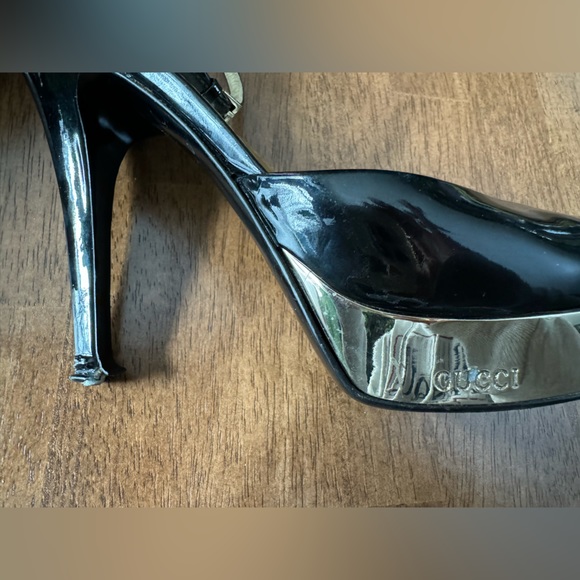 Authentic Gucci Black Patent Siam Ankle Strap Sandals Size 38 - Picture 4 of 6